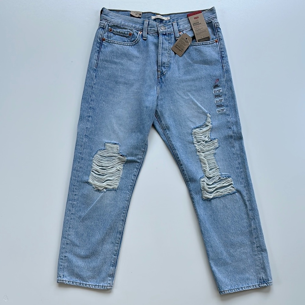 Levi's Wedgie Straight Jeans Distressed size 30 (W30 x L28)